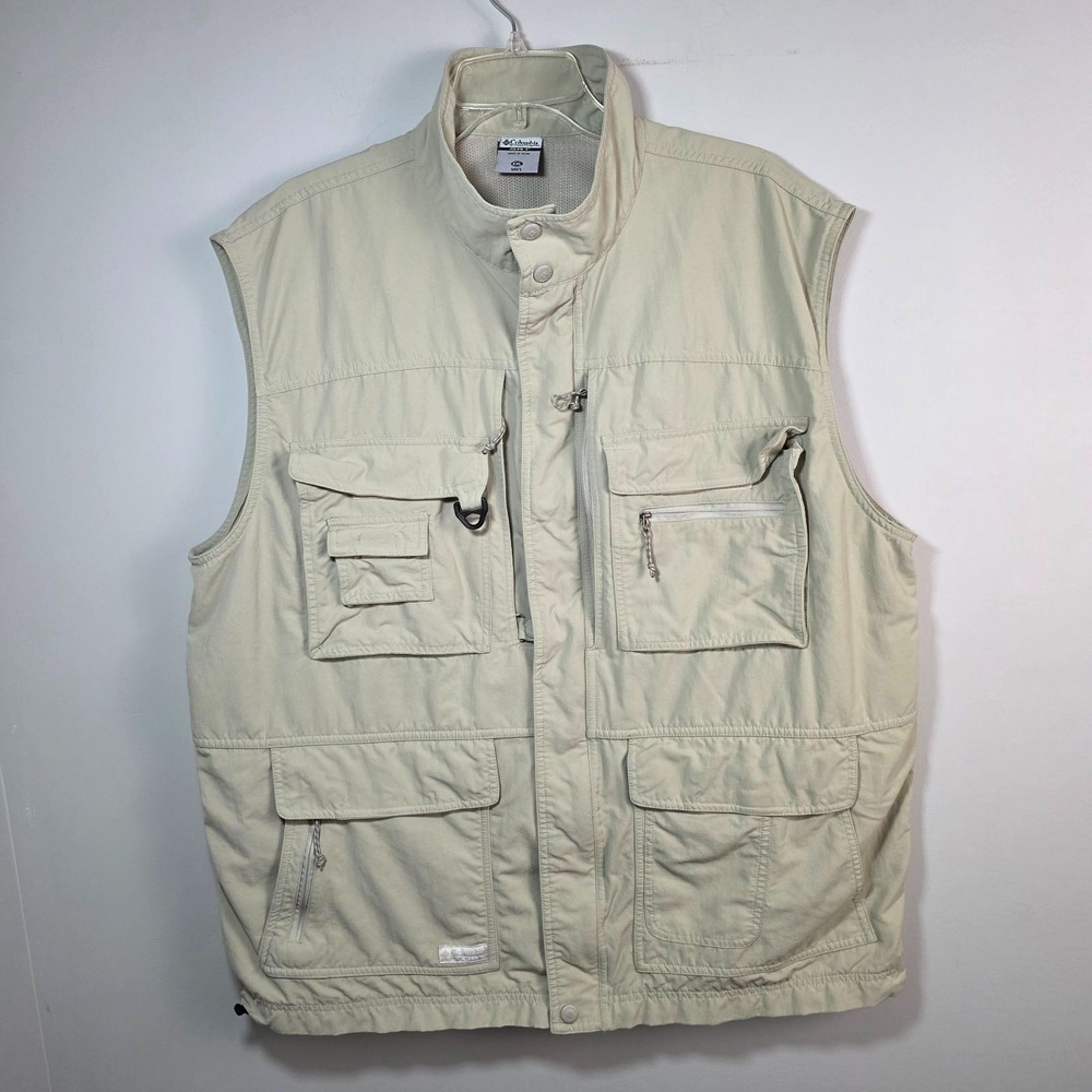 Columbia Titanium Outdoor Vest Men's XXL Hiking Fishing Utility Omni Dry Pockets